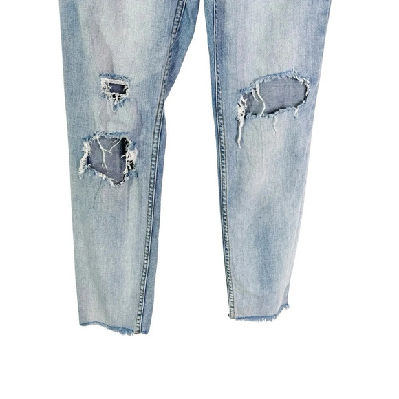 Free People Lacey Stilt Distressed Denim Lace Trim Jeans Light Blue Size 28 - Picture 6 of 14